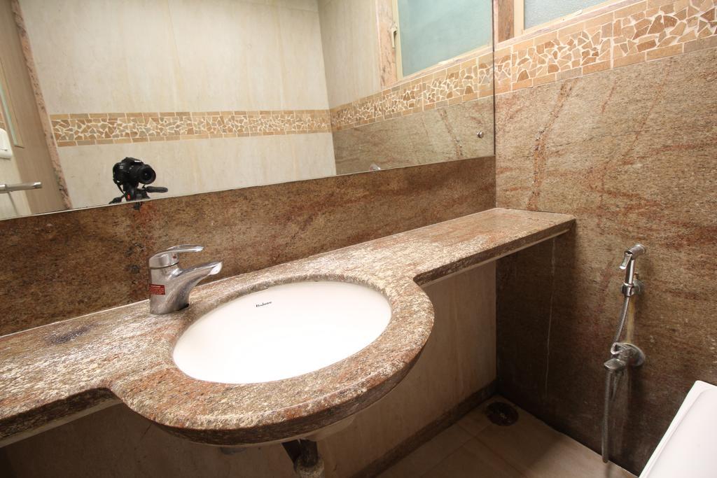 Hotel Samrat Мумбай Стая снимка